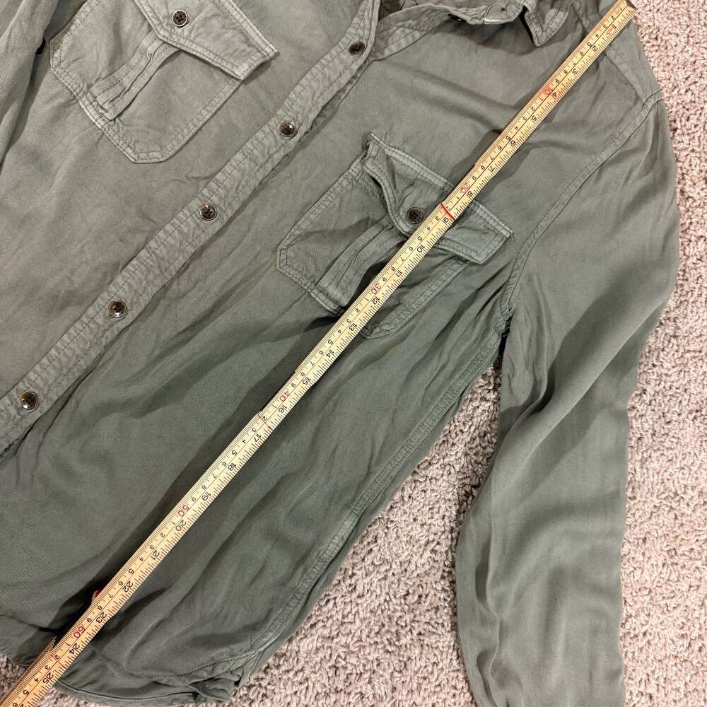 American Eagle Boyfriend Fit Utility Shirt Womens M Olive Green Button Front - Picture 5 of 7